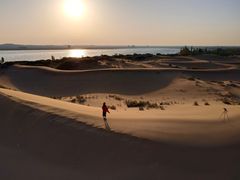 -亿利库布其七星湖沙漠生态旅游区