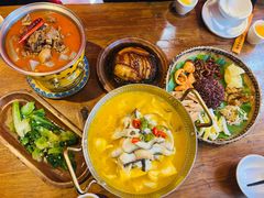 -隔壁老王·家常云南菜(皇冠店)