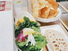 -三人行骨头王火锅(长寿店)
