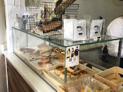 面包甜点陈列柜-常识咖啡common sense(春熙路店)
