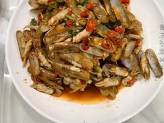 -四川小胡子海鲜(丁村万人海鲜广场店)