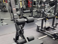 -VLines耀能运动24小时·月付制健身(京广桥店)