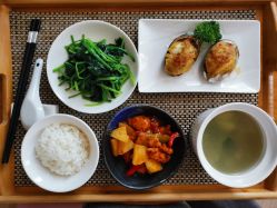 -海豚湾高端月子会所(黄浦店)