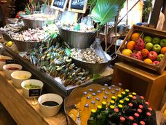 -松山湖凯悦酒店·Café自助餐厅·周末火舞秀表演