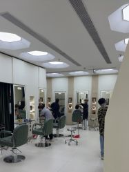 -八佰伴8008星级形象店