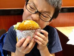 -The Habit Burger Grill 哈比特汉堡(爱琴海店)
