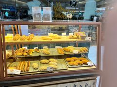 面包甜点陈列柜-多乐之日(颐堤港店)