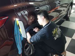 -鲨鱼皮汽车凹陷玻璃修复(静安店)