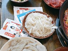 -黄潇洒老火锅(九眼桥宏济巷店)