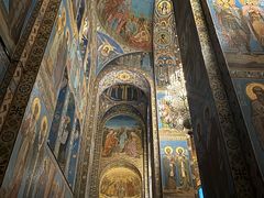 -滴血救世主教堂