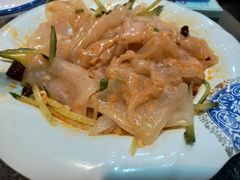 -老关东铁锅炖(上游街店)