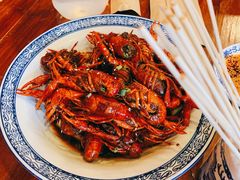 -郑东靓靓虾馆·金牌油焖大虾(天泽街店)