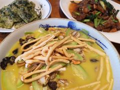 -翠山·映月湖景餐厅(映月湖公园店)