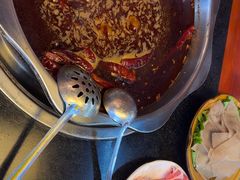 -重庆楊門机场老火锅(20年老店两路总店)