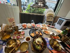 -金会长自助海鲜·烤肉(人民广场店)