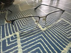 -三叶眼镜城批发市场(上海火车站店)