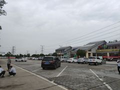 -八仙台服务区-停车场