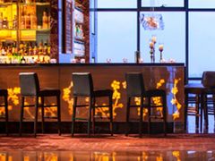 -上海龙之梦万丽酒店