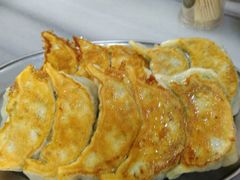鲜肉韭菜煎饺-芬芳甜品(同福路店)