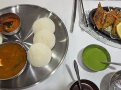 -葛尼沙印度餐厅 (镇明路店)