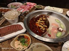 -小龙坎火锅(湖滨银泰in77店)