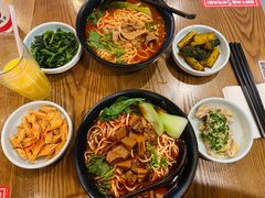 -李先生牛肉面大王(上海站南广场店)