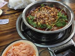 -周良天山牛杂城(天山路总店)