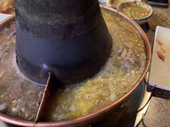 -老蜀铜火锅·酸菜脊骨·麻辣羊蝎子(热闹路店)