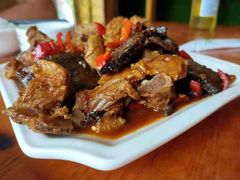 -临江餐馆二楼美食部落