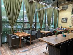-莉莉家的音乐花园餐吧(航空路店)