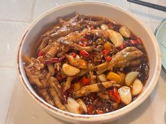 红烧鸡脚-羊子两室一厅(八一广场店)