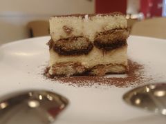 -城市大道红炉披萨烘焙坊