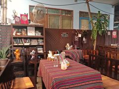 -Tikky Cafe