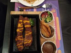 -伯顿西餐厅(厚街香榭丽店)