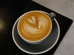 热拿铁-麻雀咖啡SPARROW COFFEE(十全街店)