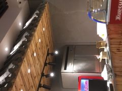 -爆炸头阿姨小四川正宗川味小吃(无任何分店)
