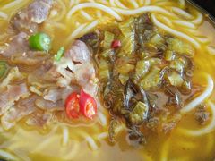 -三千粉牛肉米粉(来客茂店)