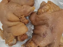 -震九州熟食(凯旋路店)