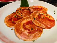 -山川小町·极番烧肉(新地假日广场店)