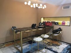 -沐渔二手奢侈品黄金手表包包回收·中古店(广州塔店)