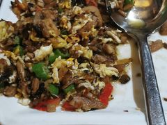 -临江餐馆二楼美食部落
