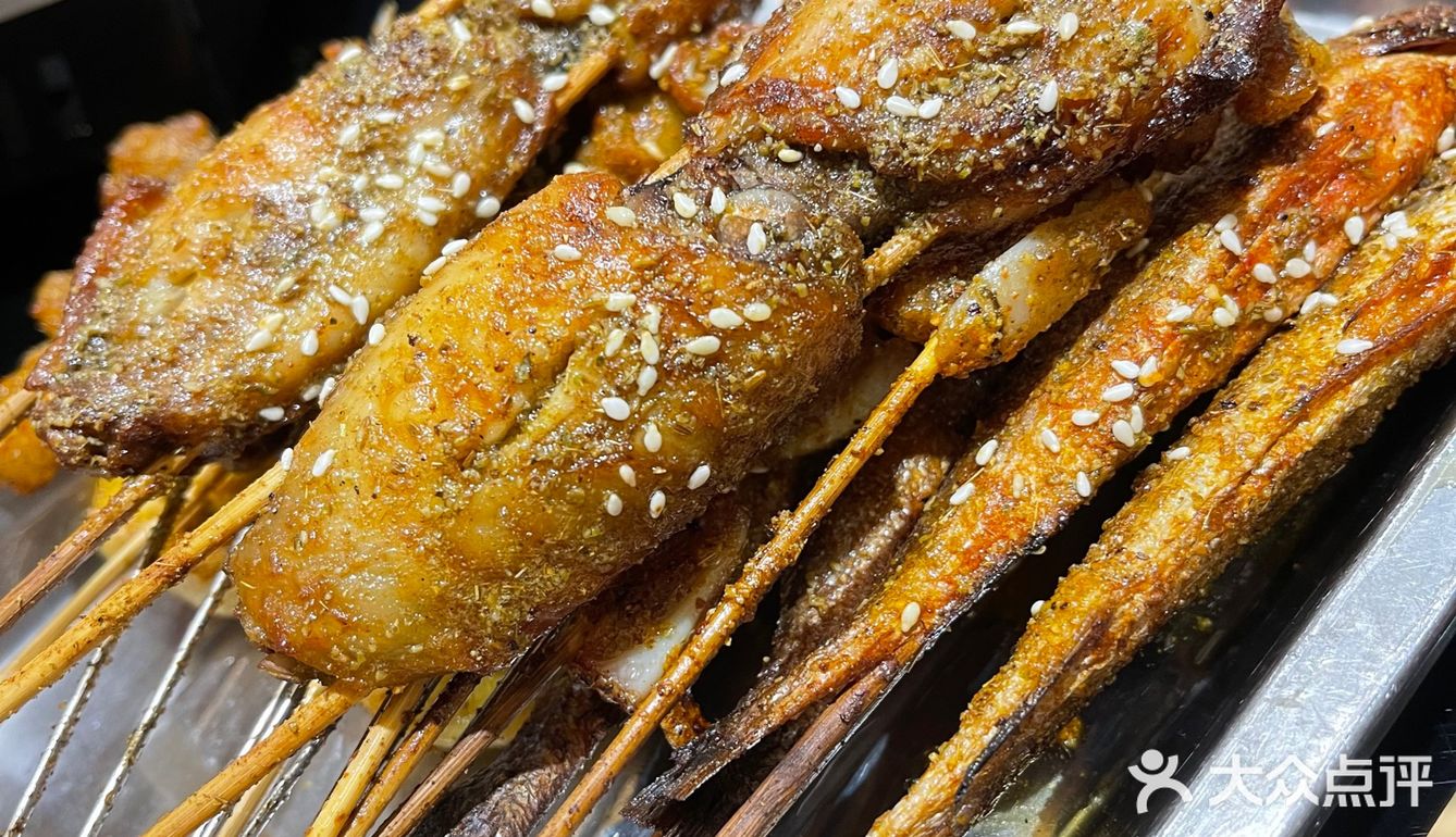 羊蝎子和牛肉锅贴可以封神的一家店！