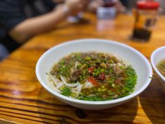 酸辣鸡杂粉-肆姐面粉馆(坡子街店)