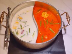 -椰子湾·海南火锅·糟粕醋·椰子鸡(正大广场店)