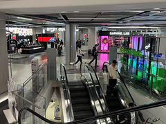 -M Stand(成都COSMO店)
