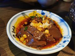 -肖四女乐山跷脚牛肉(南汇大学城生活广场店)