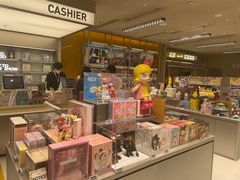 -泡泡玛特POPMART(蓝色港湾店)