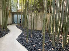 -穹六人间 people 6(岳阳路店)