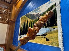 -乡村馕坑肉·烧烤·新疆菜·本地人更爱吃(阿勒泰首店)