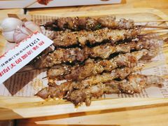 烤羔羊肉串-木屋烧烤(坂田天安云谷店)